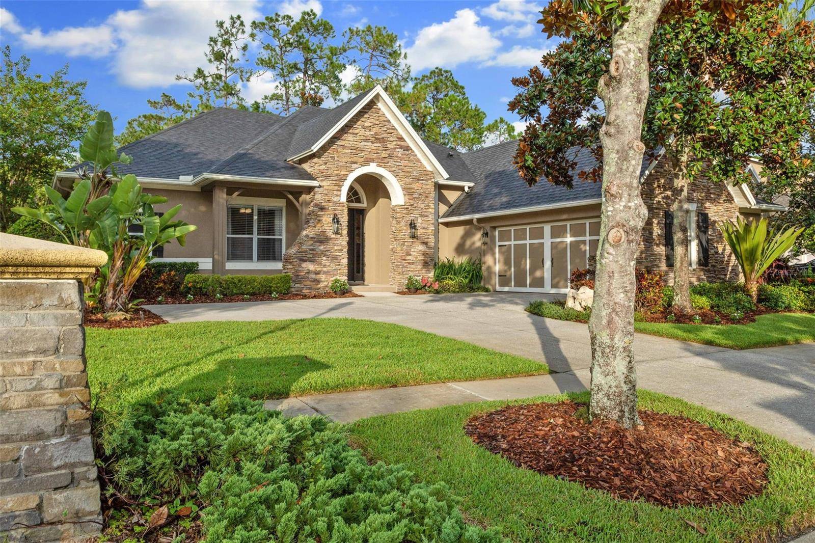 14635 TUDOR CHASE DR, Tampa, FL 33626
