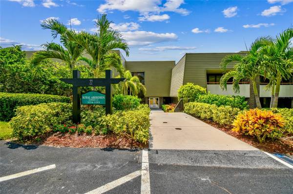 36750 US HIGHWAY 19 N #22-105, Palm Harbor, FL 34684