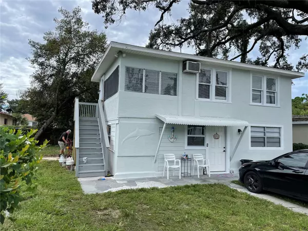 Tarpon Springs, FL 34689,634 CYPRESS ST