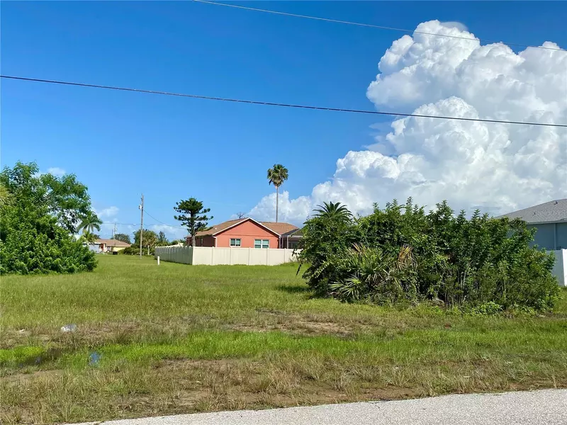 509 NW 27TH AVE, Cape Coral, FL 33993