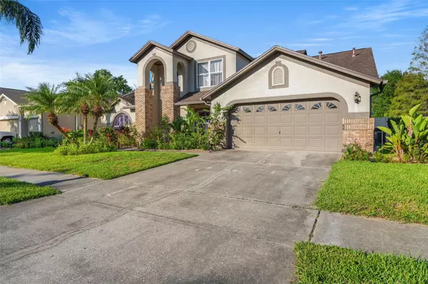 Wesley Chapel, FL 33543,1352 DISTANT OAKS DR