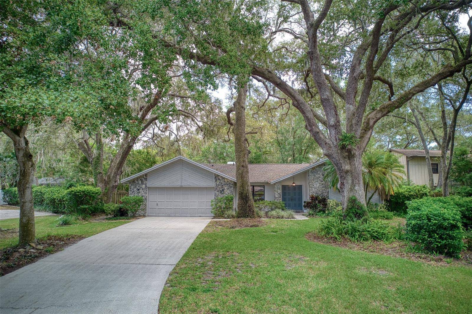 1730 PINE HILL CT, Safety Harbor, FL 34695