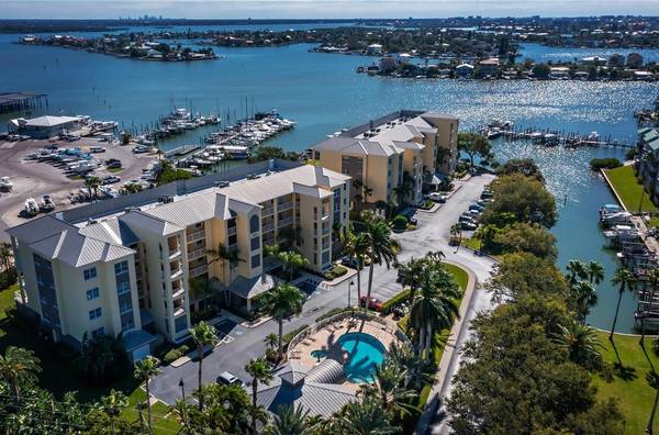 423 150TH AVE #1306, Madeira Beach, FL 33708