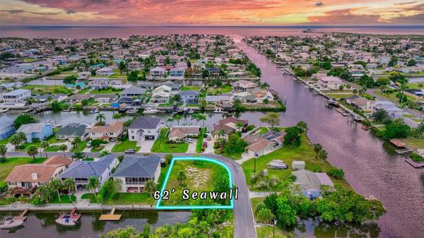 4306 TAHITI DR,  Hernando Beach,  FL 34607