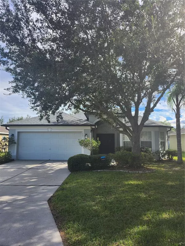 3407 GROVE BLOSSOM LN, Plant City, FL 33567