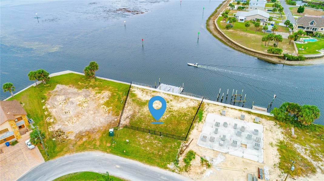 3387 GULF WINDS CIR, Hernando Beach, FL 34607