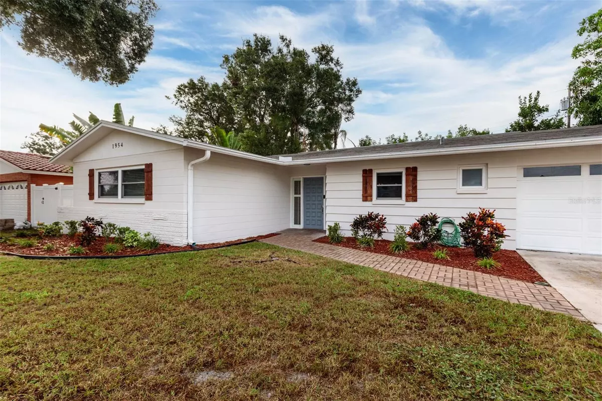 St Petersburg, FL 33712,1954 67TH AVE S