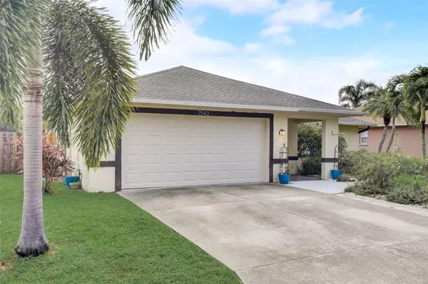 Sarasota, FL 34243,7543 42ND CT E