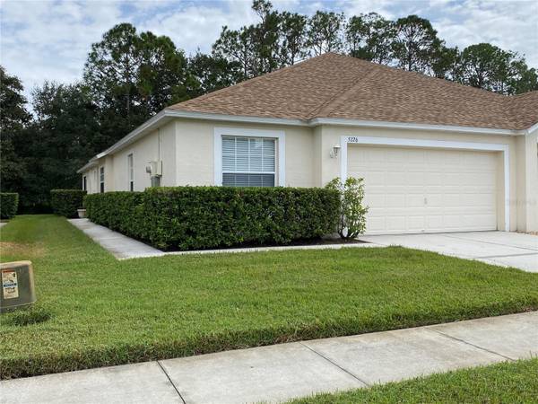 5726 AUTUMN SHIRE DR, Zephyrhills, FL 33541