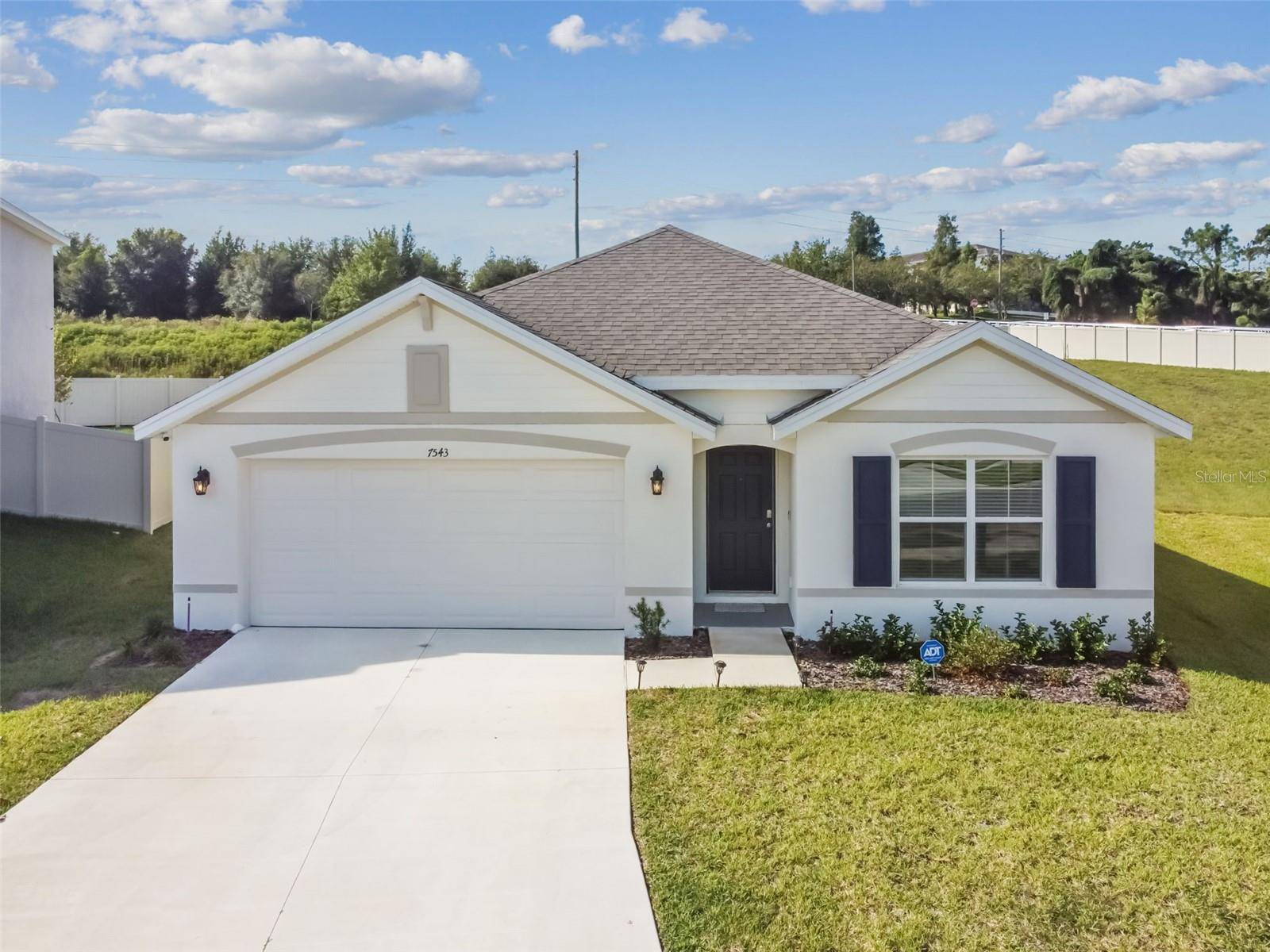 7543 SAIL CLOVER LN, Zephyrhills, FL 33540