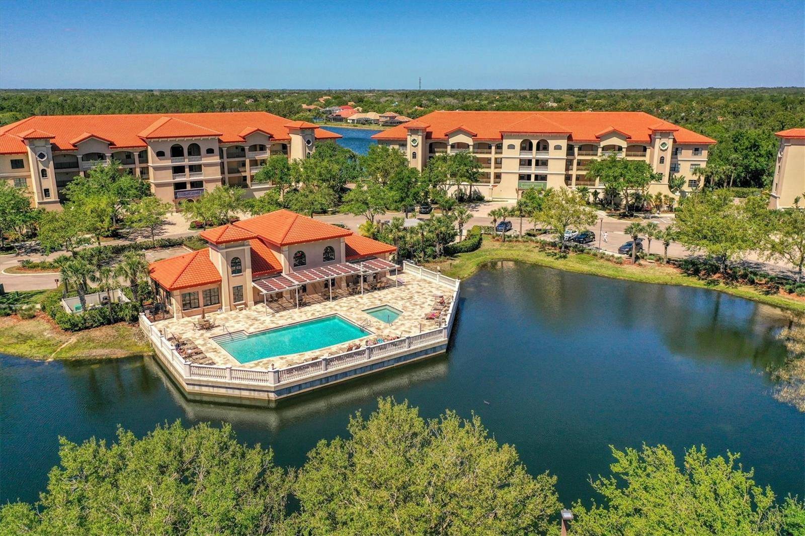 7612 LAKE VISTA CT #303, Lakewood Ranch, FL 34202