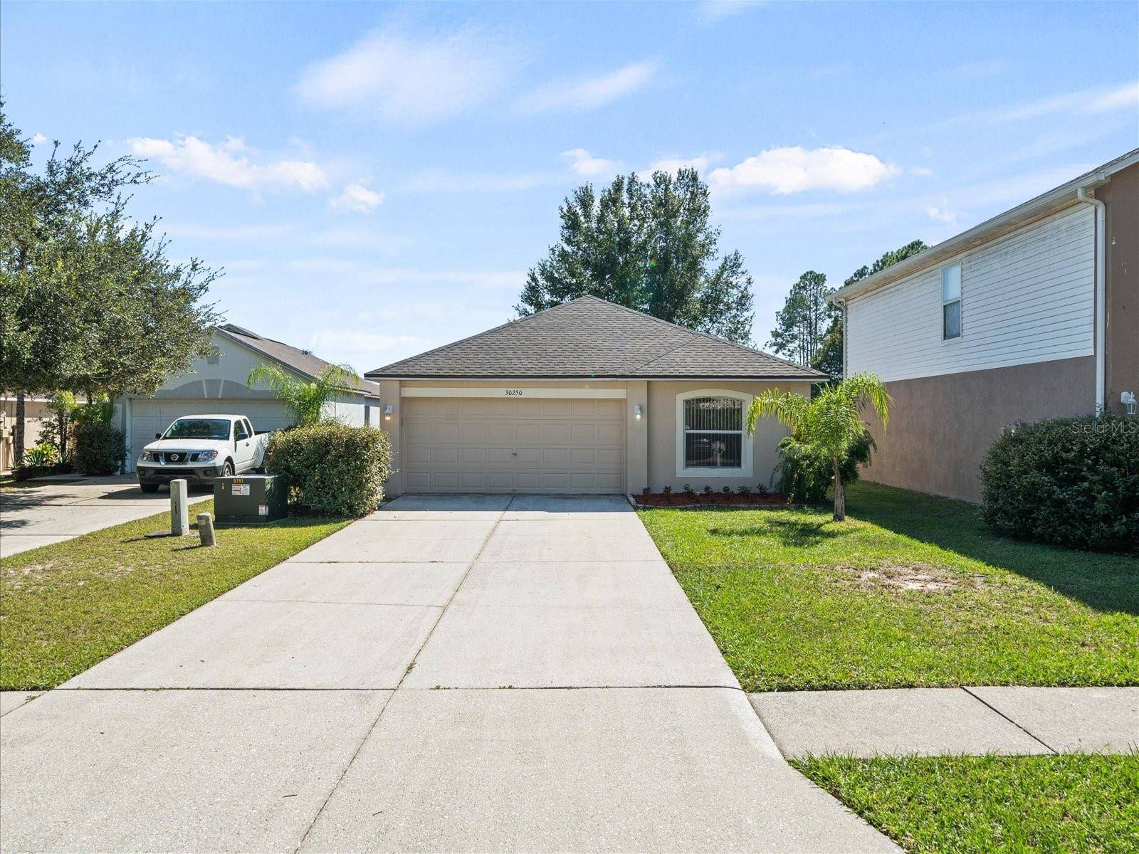 30250 DOUBLE DR, Wesley Chapel, FL 33545