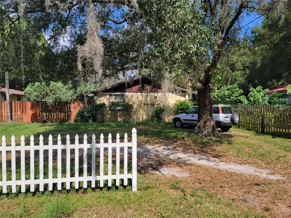 Thonotosassa, FL 33592,9408 GOLDENROD RD