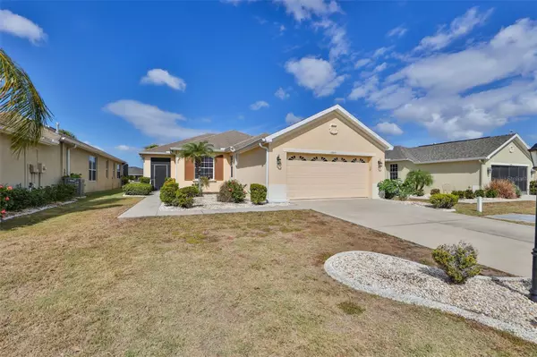 1047 EMERALD DUNES DR, Sun City Center, FL 33573