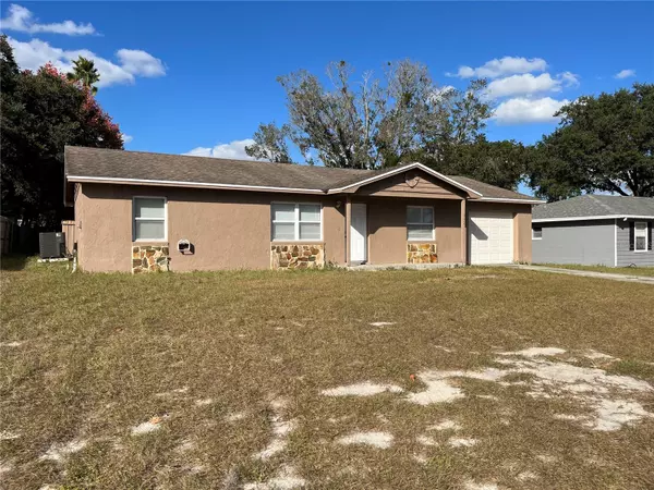 Lakeland, FL 33809,332 E DAUGHTERY RD