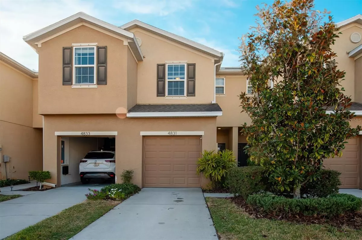 Tampa, FL 33619,4831 WHITE SANDERLING CT