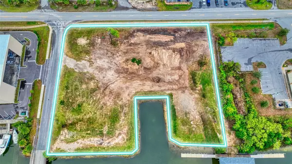 Hernando Beach, FL 34607,4055 SHOAL LINE BLVD