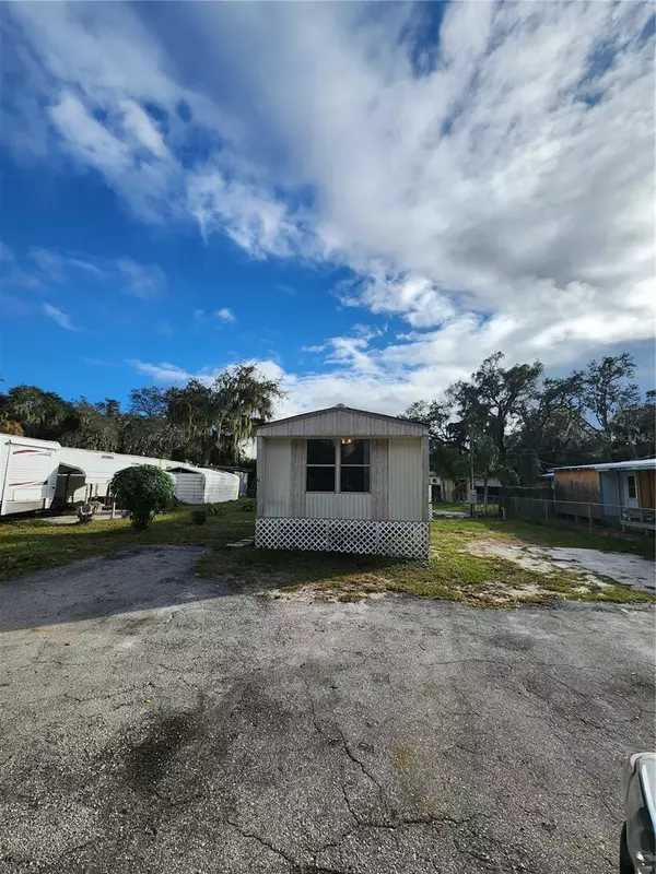 Brandon, FL 33511,823 ETHYL ST