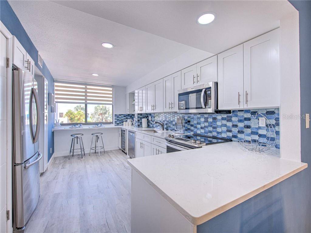 Longboat Key, FL 34228,522 BAYPORT WAY #522