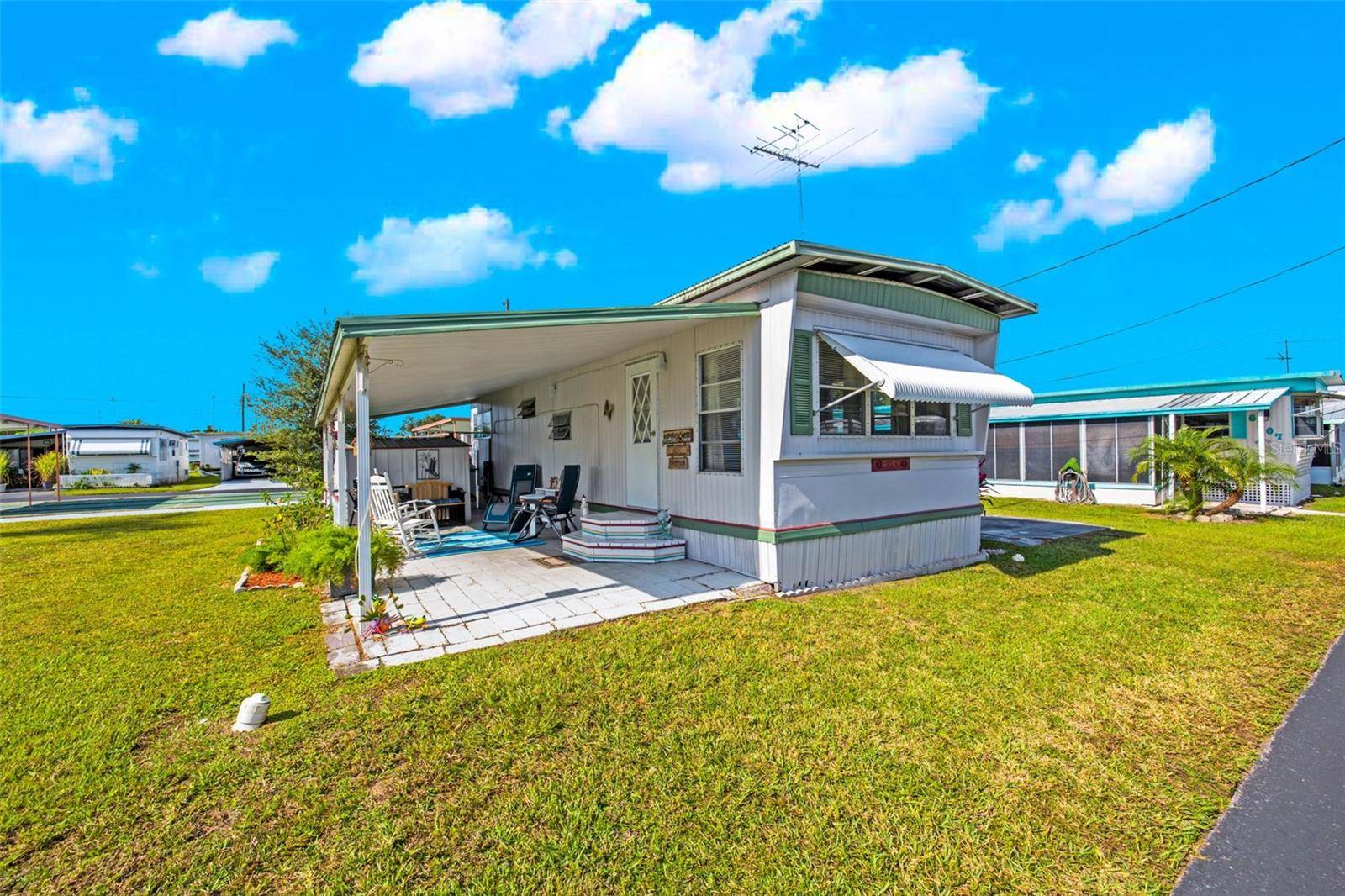 6101 HARRIET ST,  Zephyrhills,  FL 33542