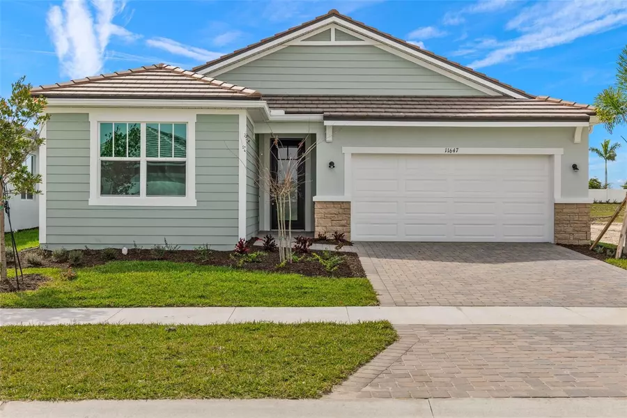 11647 MYAKKA BLUE DR, Venice, FL 34293