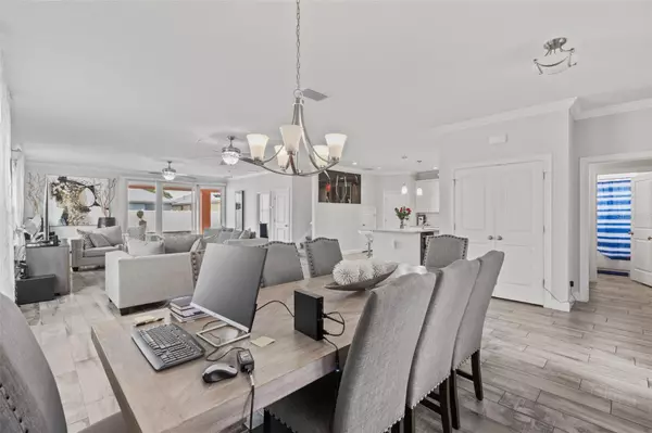 Apollo Beach, FL 33572,6409 OYSTER ISLAND CV