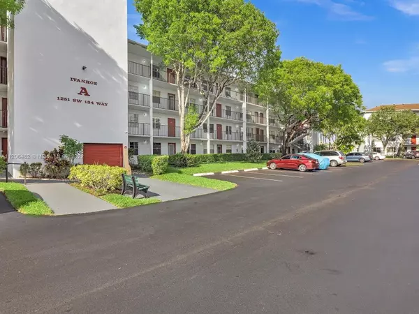1251 SW 134TH WAY #403A, Pembroke Pines, FL 33027
