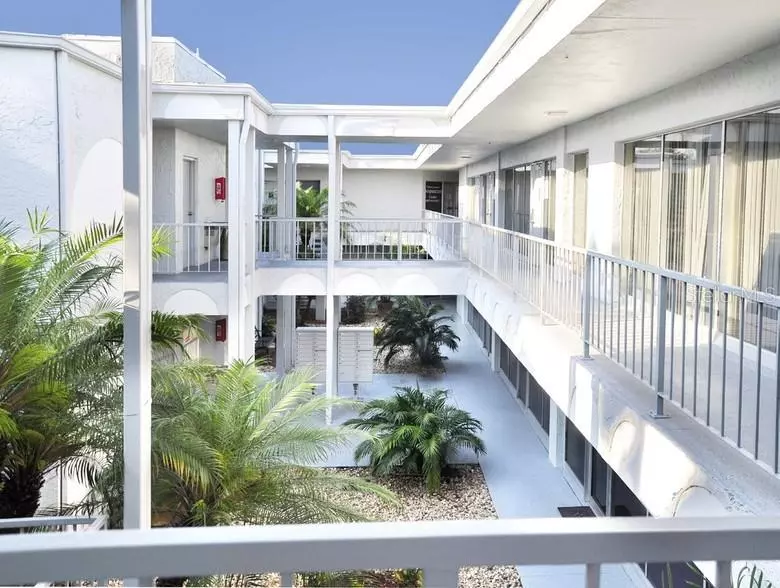 1200 N CENTRAL AVE #207, Kissimmee, FL 34741
