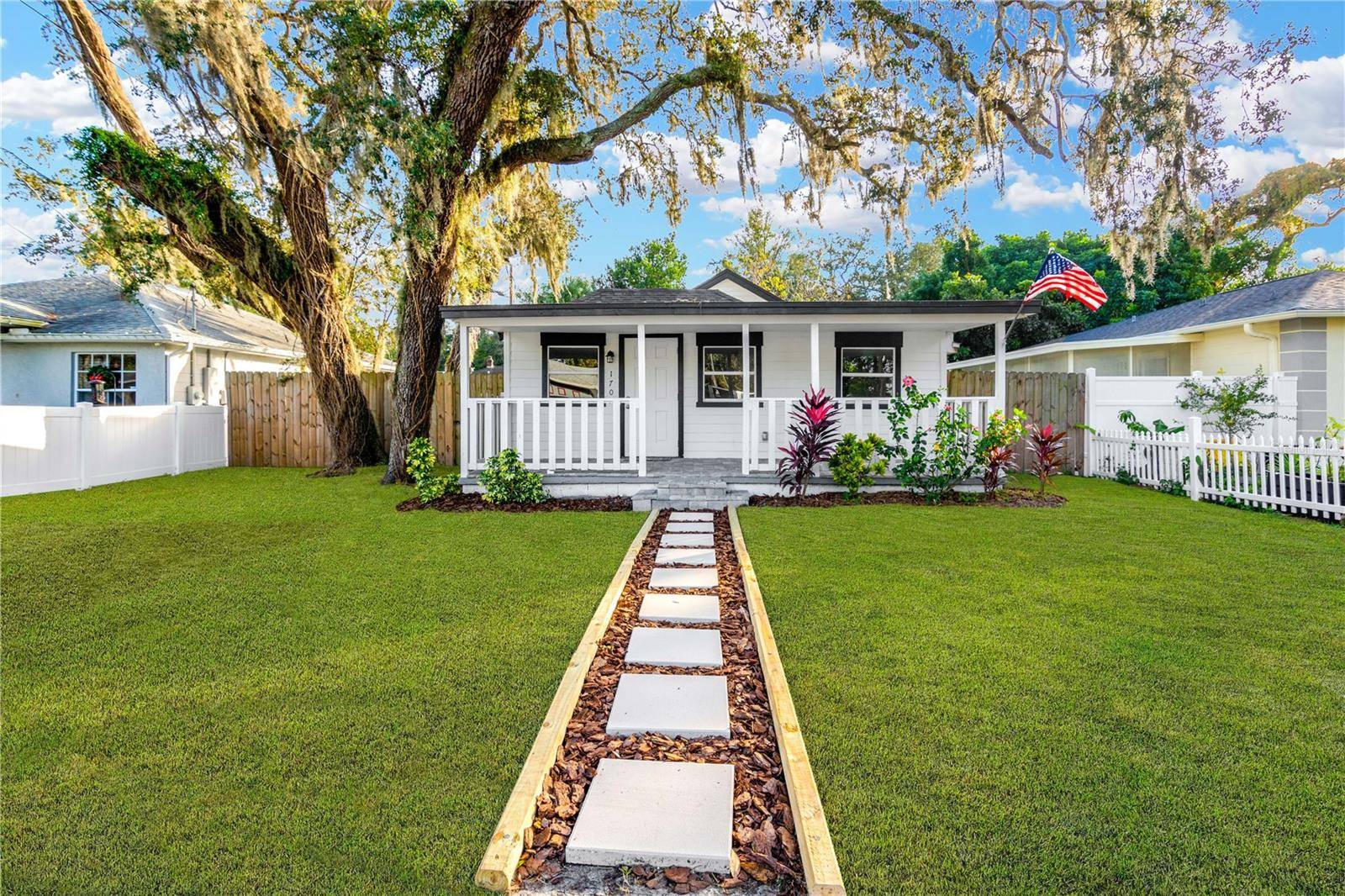 1707 E NEW ORLEANS AVE, Tampa, FL 33610