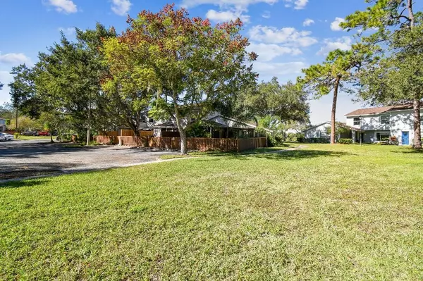 14709 PINE GLEN CIR, Lutz, FL 33559