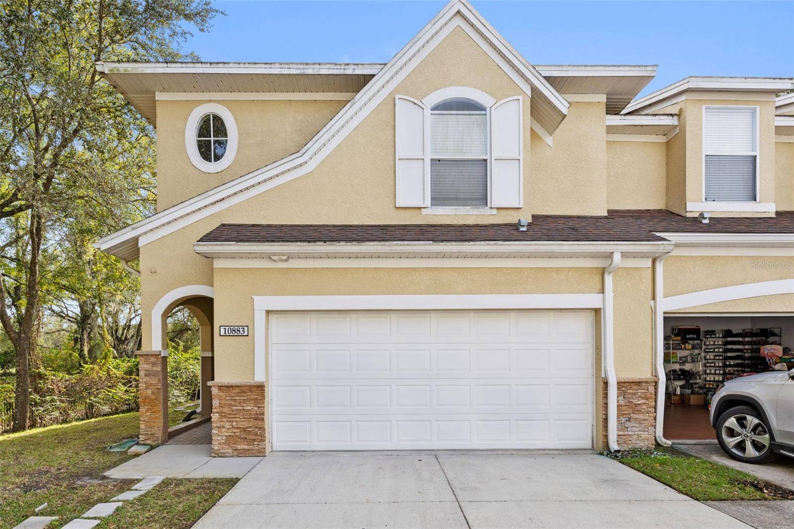 10883 DRAGONWOOD DR, Tampa, FL 33647