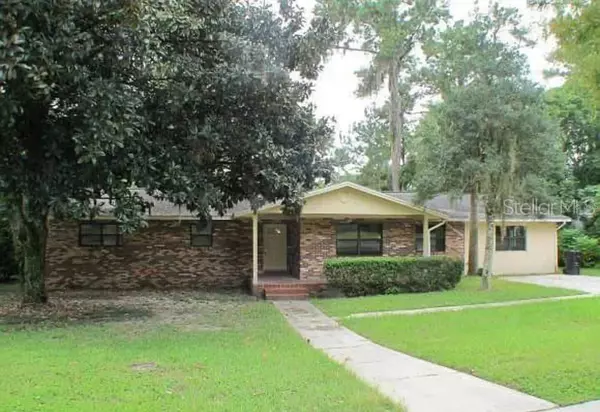 3715 NW 8TH AVE, Gainesville, FL 32605