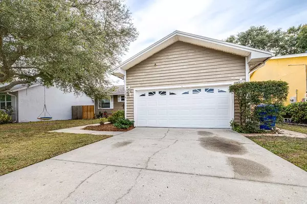 Pinellas Park, FL 33782,6274 FALLINGLEAF CT N