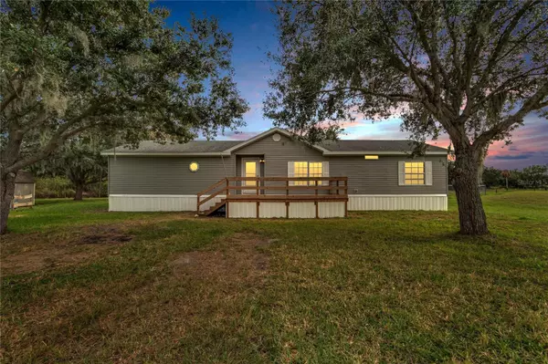 12435 GRAPEFRUIT TREE LN,  Wimauma,  FL 33598