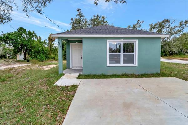 219 DR J A WILTSHIRE AVE W,  Lake Wales,  FL 33853