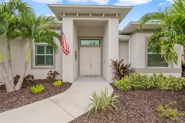 Venice, FL 34293,419 LAKE OF THE WOODS DR