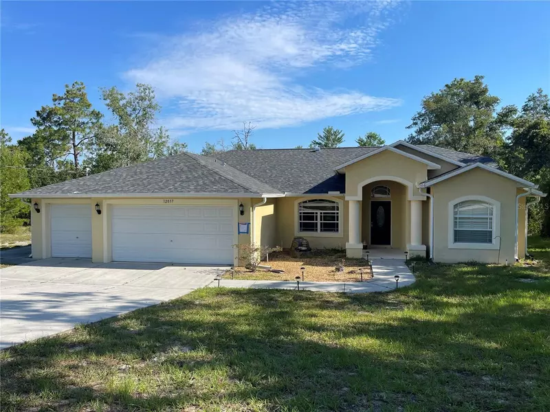 12037 MANASSAS AVE, Weeki Wachee, FL 34614