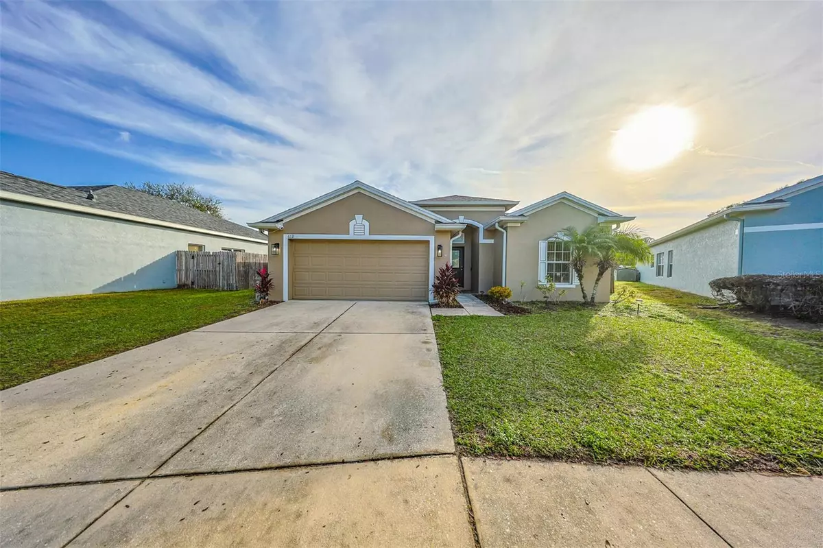 Seffner, FL 33584,612 MAPLE POINTE DR