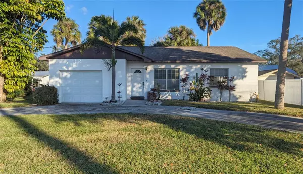 Gibsonton, FL 33534,9938 PENINSULAR DR