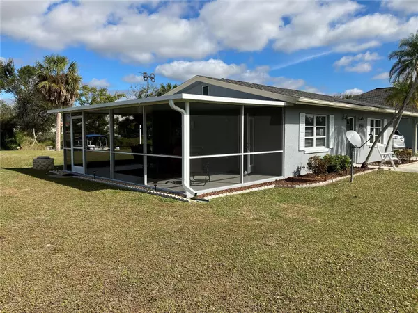 Punta Gorda, FL 33982,29098 RIVERVIEW LN