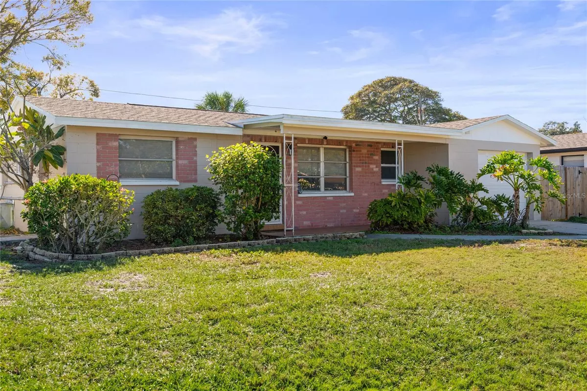 Seminole, FL 33777,8434 77TH AVE