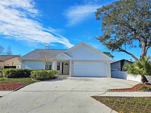 272 WHISPER LAKE RD, Palm Harbor, FL 34683