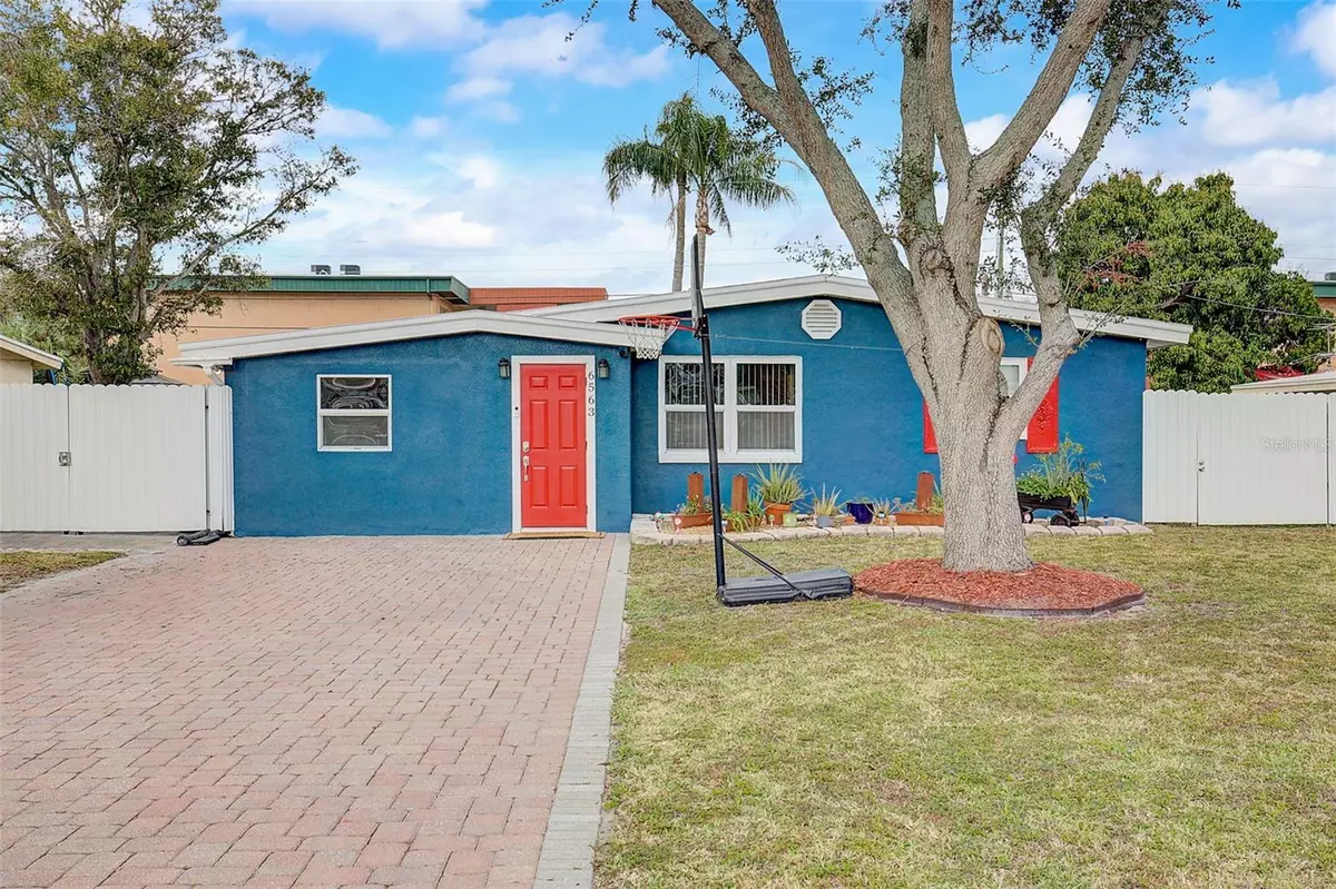 Pinellas Park, FL 33781,6563 65TH AVE N