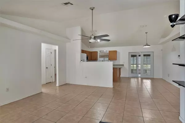 Seffner, FL 33584,11758 LYNN BROOK CIR