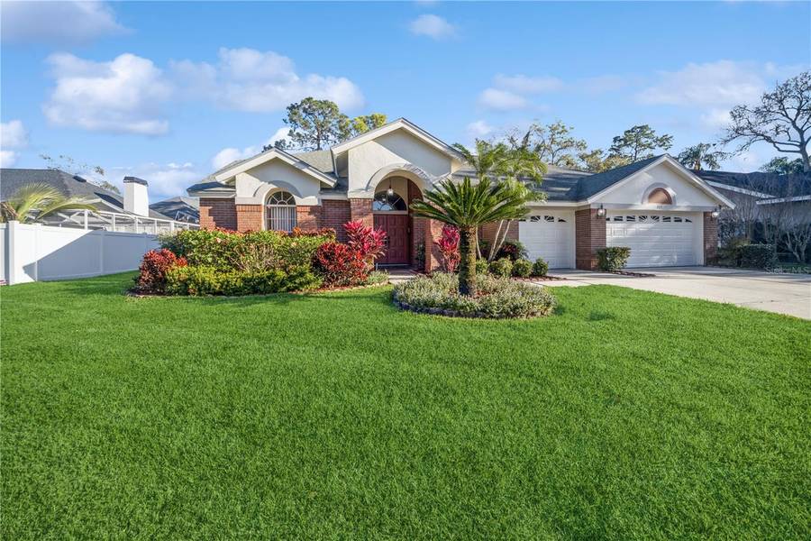 2113 CROOKED CREEK WAY, Valrico, FL 33596