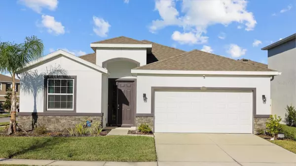 33098 SAND CREEK DR, Wesley Chapel, FL 33543