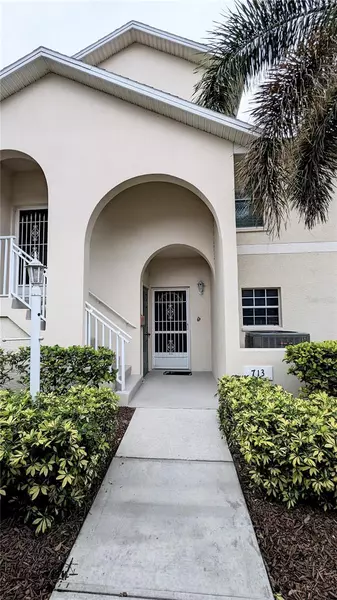 8370 WINGATE DR #713, Sarasota, FL 34238