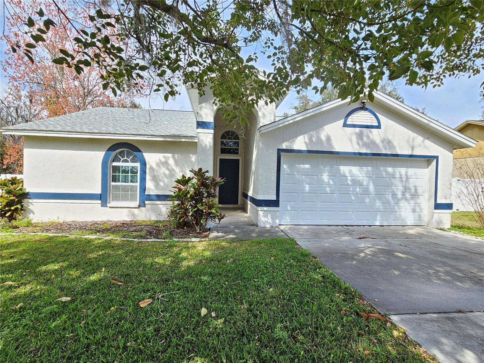 3808 CREEK WOODS DR, Plant City, FL 33563