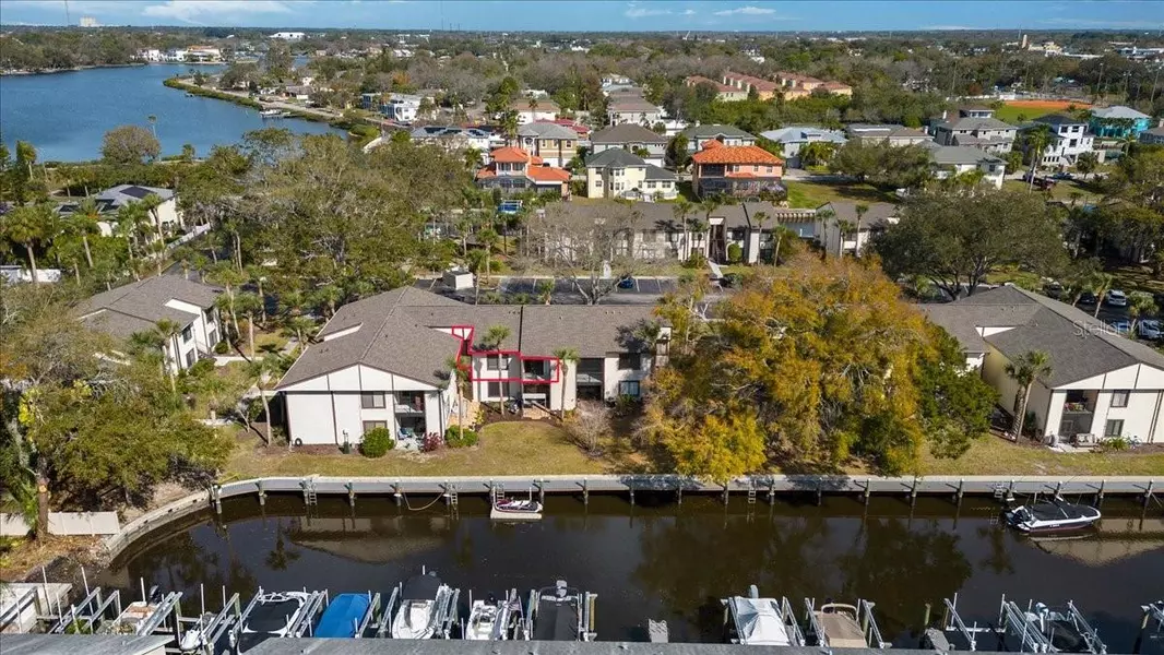 330 MOORINGS COVE DR, Tarpon Springs, FL 34689