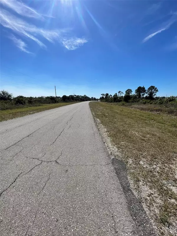 Lehigh Acres, FL 33974,1034 EISENHOWER BLVD